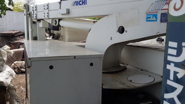 ยกใส่หกล้อได้เลยรถกระเช้า ยกใส่หกล้อได้เลยรถกระเช้า