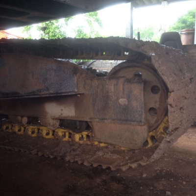 รถขุด PC200-6 เล่มทะเบียนพร้อม เอวใหม่ โซ่ใหม่ แอร์ใหม่ ไฟฟ้าครบ สีเดิมๆ รถสวย