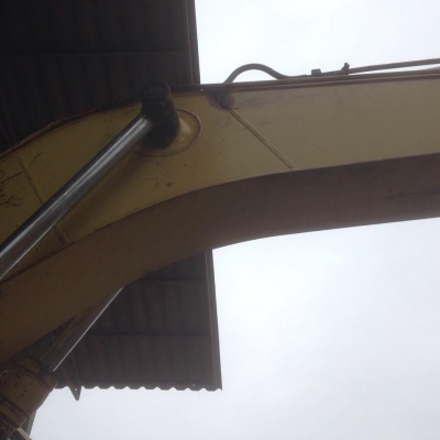 รถขุด PC200-6 เล่มทะเบียนพร้อม เอวใหม่ โซ่ใหม่ แอร์ใหม่ ไฟฟ้าครบ สีเดิมๆ รถสวย