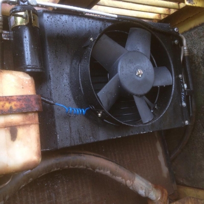 รถขุด PC200-6 เล่มทะเบียนพร้อม เอวใหม่ โซ่ใหม่ แอร์ใหม่ ไฟฟ้าครบ สีเดิมๆ รถสวย