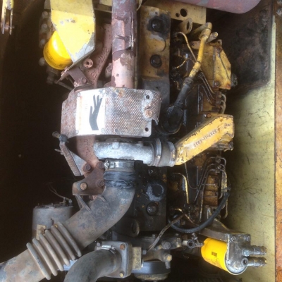 รถขุด PC200-6 เล่มทะเบียนพร้อม เอวใหม่ โซ่ใหม่ แอร์ใหม่ ไฟฟ้าครบ สีเดิมๆ รถสวย