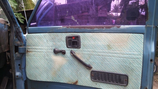 ขายรถบรรทุก 6 ล้อ ISUZU KT 26 ลดราคาลงอีกครับ 185,000 บาท ขายรถบรรทุก 6 ล้อ ISUZU KT 26 ลดราคาลงอีกครับ 185,000 บาท