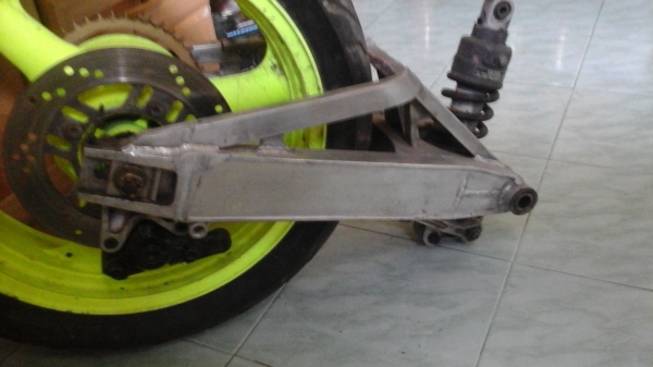 ขายโช้คหัวกลับ r7 และอะไหล่อื่นๆ