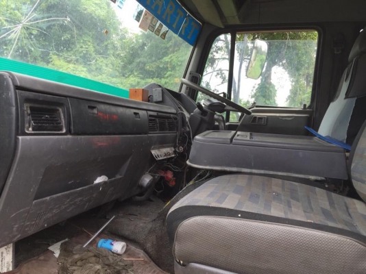 18 ล้อแม่ลูก 230 แรง แม่ลูก HINO KT925 เพลาเดียว สาง NISSAN PE6 ติดก๊าซ NGV