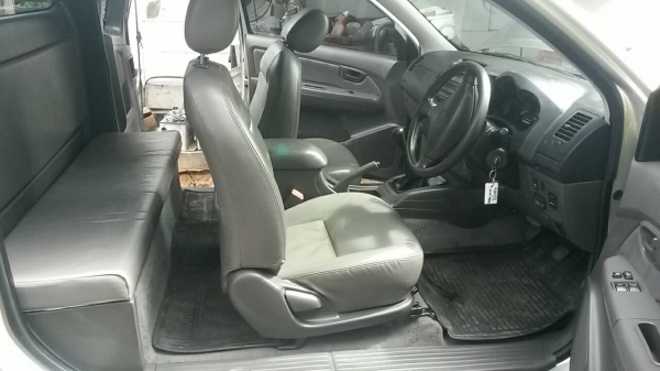 ขายวีโก้แชมป์CNGโรงงาน ปี14สมาทแคป เล่มพร้อมโอน ขายสด329000บาท จัดไฟแนนมีบวกค่าดำเนินการเพิ่ม ยอดจัดประมาน400000 บวก ลบ นิดๆกระจกไฟฟ้า ปรับข้างไฟฟ้า พร้อมใช้งาน เคยมีโดนมาบ้างข้างขวา ไม่หนัก คานหน้ามีแตะๆแค่หม้อน้ำ เครื่องเกียร์ไม่โดน ขี่ดีแอร์เย็น พร้อมโ ขายวีโก้แชมป์CNGโรงงาน ปี14สมาทแคป เล่มพร้อมโอน ขายสด329000บาท จัดไฟแนนมีบวกค่าดำเนินการเพิ่ม ยอดจัดประมาน400000 บวก ลบ นิดๆกระจกไฟฟ้า ปรับข้างไฟฟ้า พร้อมใช้งาน เคยมีโดนมาบ้างข้างขวา ไม่หนัก คานหน้ามีแตะๆแค่หม้อน้ำ เครื่องเกียร์ไม่โดน ขี่ดีแอร์เย็น พร้อมโ