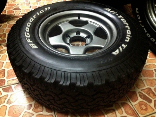 ล้อBradleyขอบ16*8ออฟ0สีเทากัลพร้อมยางBF All 265/75/16ปลายปี44/11