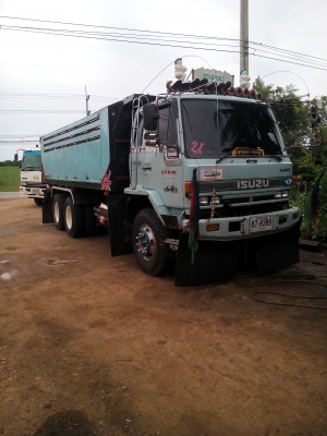 ขาย สิบล้อดั้ม 2เพลาISUZU 195  วางเครื่อง 260 แรง เกรียEaton Fuller