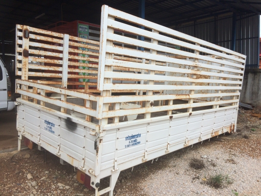 ขายกะบะฮีโน่ KM777 พร้อมโครงเหล็ก