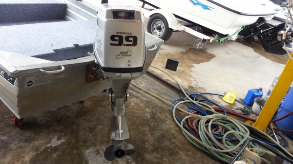 ขายเครื่อง เกาะท้าย Honda 9.9 hp 4 จังหวะ หางสั้น สภาพสวย จากญี่ปุ่น