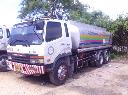 ขายรถสิบล้อหลงm5เครือง225แรงเทอโบอินเตอรถน้ำมัน 16000