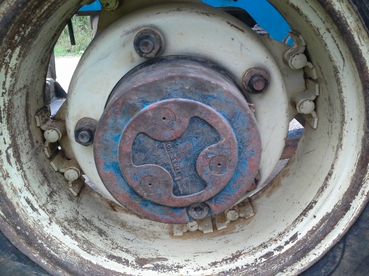 ขายรถไถฟอรด์ 6640 สองเภาคาราโร่ดันหน้า หางสาม KHL  เล่มทะเบืยน