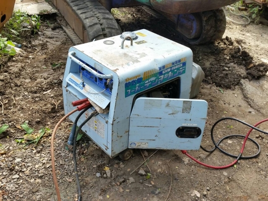 เครื่องเชื่อม ตู้เชื่อม พร้อม ปั่นไฟ denyo GAW 150 SS เครื่องเบนซิน 1 สูบ เก่าญี่ปุ่นแท้ เครื่องเชื่อม ตู้เชื่อม พร้อม ปั่นไฟ denyo GAW 150 SS เครื่องเบนซิน 1 สูบ เก่าญี่ปุ่นแท้