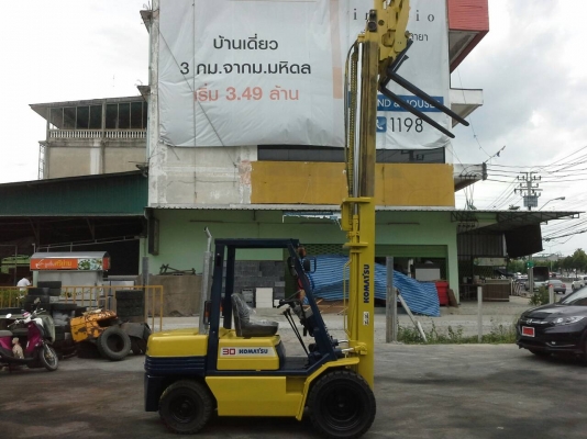 KOMATSU FD30-11ขนาด3ตัน เสาสูง4เกียร์ธรรมดา เครื่องยนต์ดีเซล4D95 งาฮิ้งฟอล์คกระดกได้ รถญี่ปุ่นแท้ ราคาต่อรองได้0816161541
