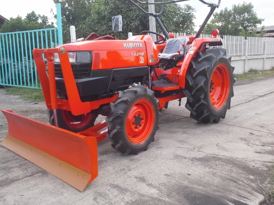 ขายคูโบต้า4508พร้อมดันหน้าใหม่รถพร้อมใช้งาน