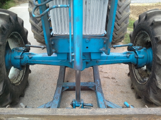 ขายรถไถฟอรด์ 6610 สองเพาคาราโร่ด้นหน้า หาง 7 CMT เอกสารอินวอย