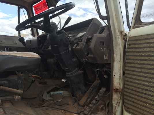 KT925เครื่องEK100ท้ายลากขึ้น200สบายเลย2เพลา