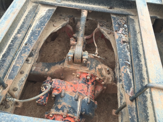 KT925เครื่องEK100ท้ายลากขึ้น200สบายเลย2เพลา