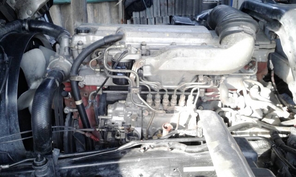 ขาย 6 ล้อ ฮีโน่ ยาว 7 เมตร คอกมิเนียม to.080-0728169 ขาย 6 ล้อ ฮีโน่ ยาว 7 เมตร คอกมิเนียม to.080-0728169