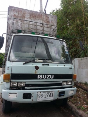 ขายด่วน รถ 6 ล้อ