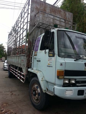 ขายด่วน รถ 6 ล้อ ขายด่วน รถ 6 ล้อ