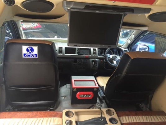 TOYOTA COMMUTER 2.5. ปี 06 เกียMT โทร 0877758887 นาง TOYOTA COMMUTER 2.5. ปี 06 เกียMT โทร 0877758887 นาง