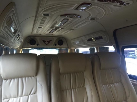 TOYOTA COMMUTER 2.5. ปี 06 เกียMT โทร 0877758887 นาง TOYOTA COMMUTER 2.5. ปี 06 เกียMT โทร 0877758887 นาง