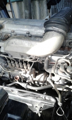 ขาย 6 ล้อ ฮีโน่ ยาว 7 เมตร คอกมิเนียม  to.080-0728169