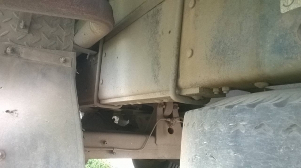 ขายรถล่อง 10 ล้อ เพลาเดียว FVM12MY เครื่อง 6BF1 185 แรงม้า คัสซีสวยตลอดเส้น เบรคลมดัน พาวเวอร์ แอร์ครบ ทะเบียนพร้อมโอนครับ