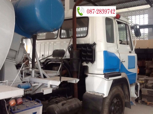 ขายรถโม่ปูน 10 ล้อ 2 เพลา HINO 260 แรงม้า รุ่น ZM 303
