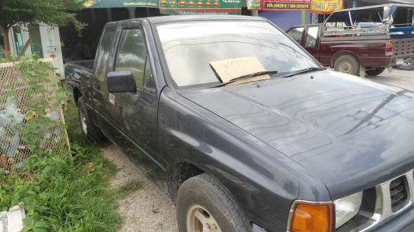 ขายครับอีซูซุม้งกรทอง  87ราคาเบาๆสภาพพร้อมใช้ไม่ผุเครื่องดีเอกสารครบ