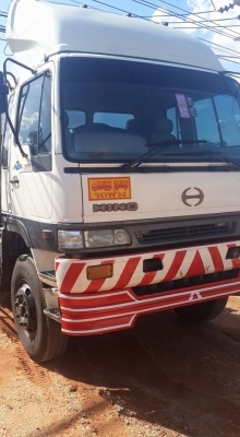 ขาย10ล้อ2เพลาหัวลาก HINO2K 260แชชซีสวยเครื่อง เครื่องเดิมเกียร์เดิม แชชซีสวย ภายในสวย เอกสารเล่มทะเบียนพร้อมโอน