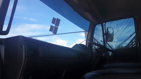 ขาย10ล้อ2เพลาหัวลาก HINO2K 260แชชซีสวยเครื่อง เครื่องเดิมเกียร์เดิม แชชซีสวย ภายในสวย เอกสารเล่มทะเบียนพร้อมโอน