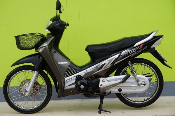ขาย HONDA WAVE 125 I เอกสารทะเบียนพร้อมโอน