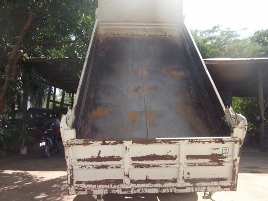 ฝากขาย 6 ล้อ ดั้ม HINO MEGA  ขอขอบคุณทีมงาน TRUCK 2 HAND ครับ