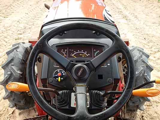 ยันม่าร์EF453TLx ปี54ทะเบียนพร้อมอุปกรณ์2ชิ้นครับ