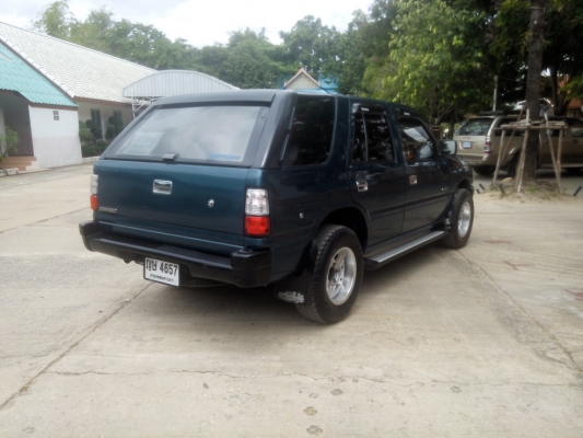 ขายรถครอบครัว อเนกประสงค์ ISUZU CAMEO สวยพร้อมใช้ไม่ต้องซ่อมอะไร