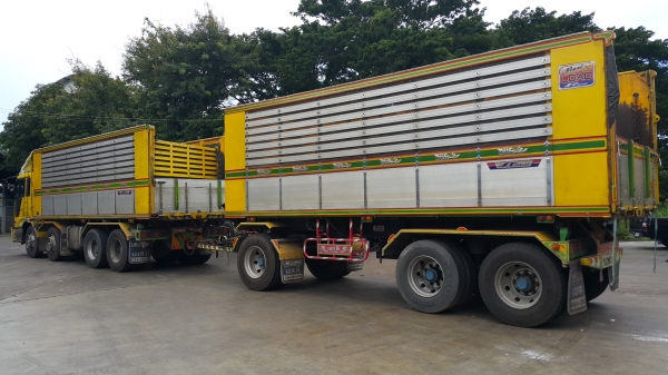 ขายรถพ่วง 24 ล้อ แม่-ลูก กระบะเนียมคอกเกษตรดั้ม อู่.ST HINO PROFIA เครื่อง.K13C-355 คอมมอน์ลเร็ว เกียร์ 7 เกียร์์ เดินหน้า  รถสวยราคาย้อม.1700000 ต่อรอง สนใจรีบจองด่วน