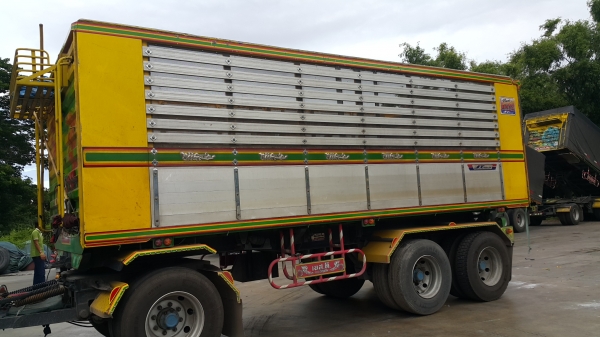 ขายรถพ่วง 24 ล้อ แม่-ลูก กระบะเนียมคอกเกษตรดั้ม อู่.ST HINO PROFIA เครื่อง.K13C-355 คอมมอน์ลเร็ว เกียร์ 7 เกียร์์ เดินหน้า  รถสวยราคาย้อม.1700000 ต่อรอง สนใจรีบจองด่วน