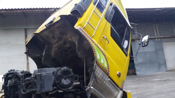 ขายรถพ่วง 24 ล้อ แม่-ลูก กระบะเนียมคอกเกษตรดั้ม อู่.ST HINO PROFIA เครื่อง.K13C-355 คอมมอน์ลเร็ว เกียร์ 7 เกียร์์ เดินหน้า  รถสวยราคาย้อม.1700000 ต่อรอง สนใจรีบจองด่วน