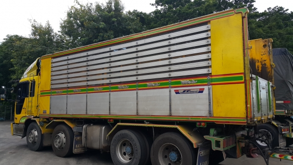 ขายรถพ่วง 24 ล้อ แม่-ลูก กระบะเนียมคอกเกษตรดั้ม อู่.ST HINO PROFIA เครื่อง.K13C-355 คอมมอน์ลเร็ว เกียร์ 7 เกียร์์ เดินหน้า  รถสวยราคาย้อม.1700000 ต่อรอง สนใจรีบจองด่วน