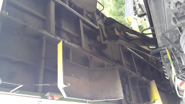 ขายรถพ่วง 24 ล้อ แม่-ลูก กระบะเนียมคอกเกษตรดั้ม อู่.ST HINO PROFIA เครื่อง.K13C-355 คอมมอน์ลเร็ว เกียร์ 7 เกียร์์ เดินหน้า  รถสวยราคาย้อม.1700000 ต่อรอง สนใจรีบจองด่วน