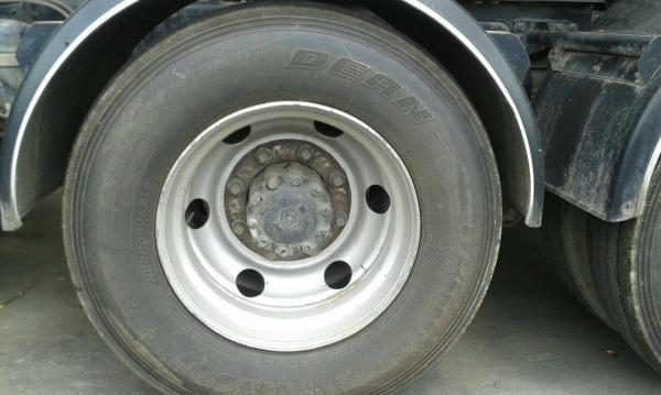 หัวลาก ฮีโน้ 380 ปี53 พร้อมหาง3เพา บรรทุกน้ำมัน 40,000ลิต สภาพดีสวยพรีอมใช้งาน หัวลาก ฮีโน้ 380 ปี53 พร้อมหาง3เพา บรรทุกน้ำมัน 40,000ลิต สภาพดีสวยพรีอมใช้งาน