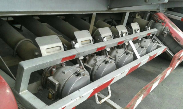 หัวลาก ฮีโน้ 380 ปี53 พร้อมหาง3เพา บรรทุกน้ำมัน 40,000ลิต สภาพดีสวยพรีอมใช้งาน หัวลาก ฮีโน้ 380 ปี53 พร้อมหาง3เพา บรรทุกน้ำมัน 40,000ลิต สภาพดีสวยพรีอมใช้งาน