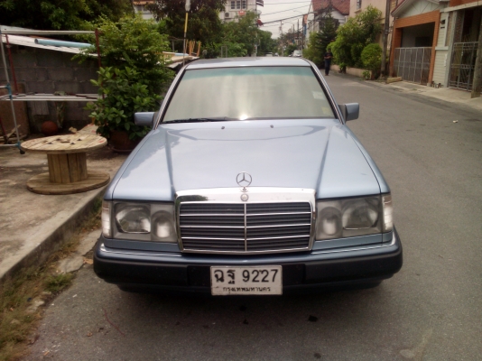 วันนี้เท่านั้นครับขาย benz 280E 1993 ตัวประกอบนอก รถสวย สภาพดี วันนี้เท่านั้นครับขาย benz 280E 1993 ตัวประกอบนอก รถสวย สภาพดี