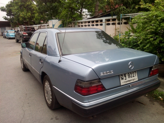 วันนี้เท่านั้นครับขาย benz 280E 1993 ตัวประกอบนอก รถสวย สภาพดี วันนี้เท่านั้นครับขาย benz 280E 1993 ตัวประกอบนอก รถสวย สภาพดี