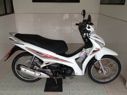 Wave125i สต๊าดเท้า วิ่ง5000 ปลายปี57 (ของแถม 4 รายการ)