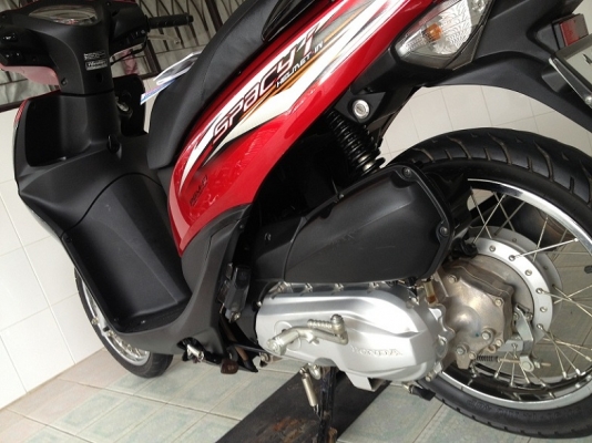 Spacy-i รถบ้าน ใช้น้อย สภาพเดิม วิ่ง9000 ปี56 (ของแถม 4 รายการ) Spacy-i รถบ้าน ใช้น้อย สภาพเดิม วิ่ง9000 ปี56 (ของแถม 4 รายการ)