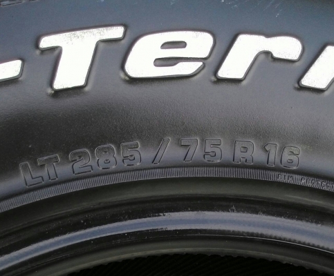 ขายยางBF ALL 285/75R16 สวยๆ ครับ