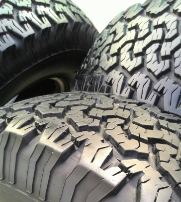 ขายยางBF ALL 285/75R16 สวยๆ ครับ