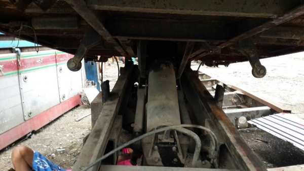 กระบะดั้ม รถ 6 ล้อ ใส่ ISUZU TL,NKR,TOYOTA 2 ใบปัด ยาว 3.60 เมตร กว้าง 1.80 เมตร กระบะดั้ม รถ 6 ล้อ ใส่ ISUZU TL,NKR,TOYOTA 2 ใบปัด ยาว 3.60 เมตร กว้าง 1.80 เมตร